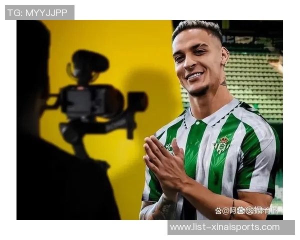 安东尼：曼联确实对我缺乏尊重，连一句早午安都没人和我说